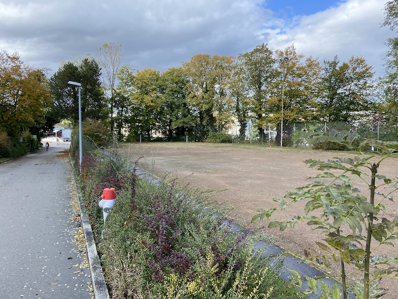 Sandplatz fürs Provisorium
