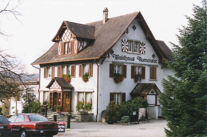 Leider auch hinweggefegt: das Bijou «Rumensee» im Jahr 2001