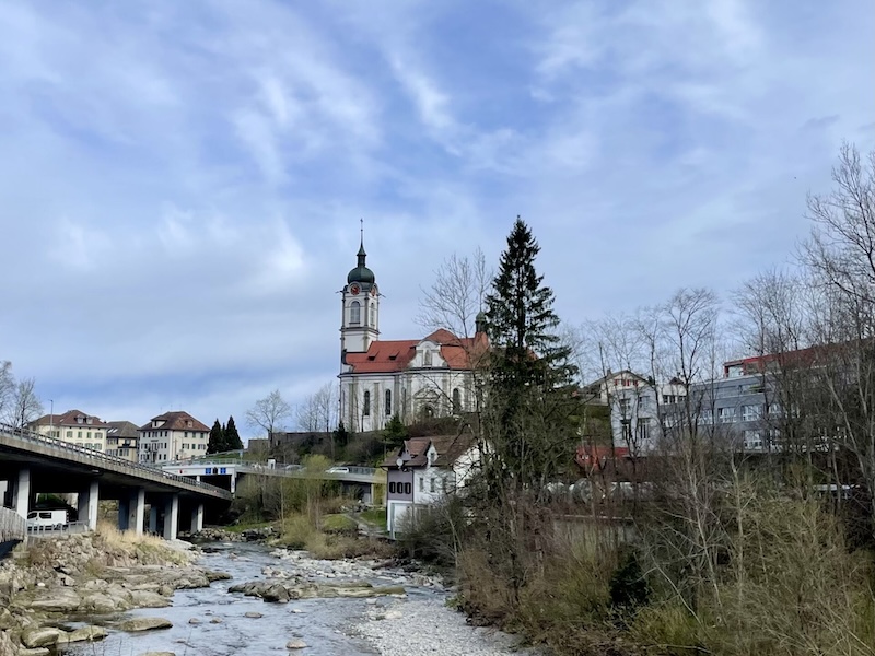 1_Eindrücklich die Kirche von Schindellegi