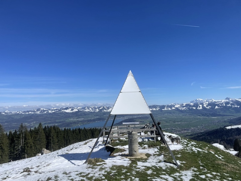 Auf dem Stöcklichrüz (vier Tage vorher noch mit etwas Schnee)