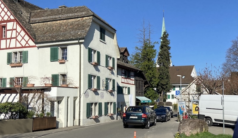 Die Alte Landstrasse: null Einladung zum Flanieren